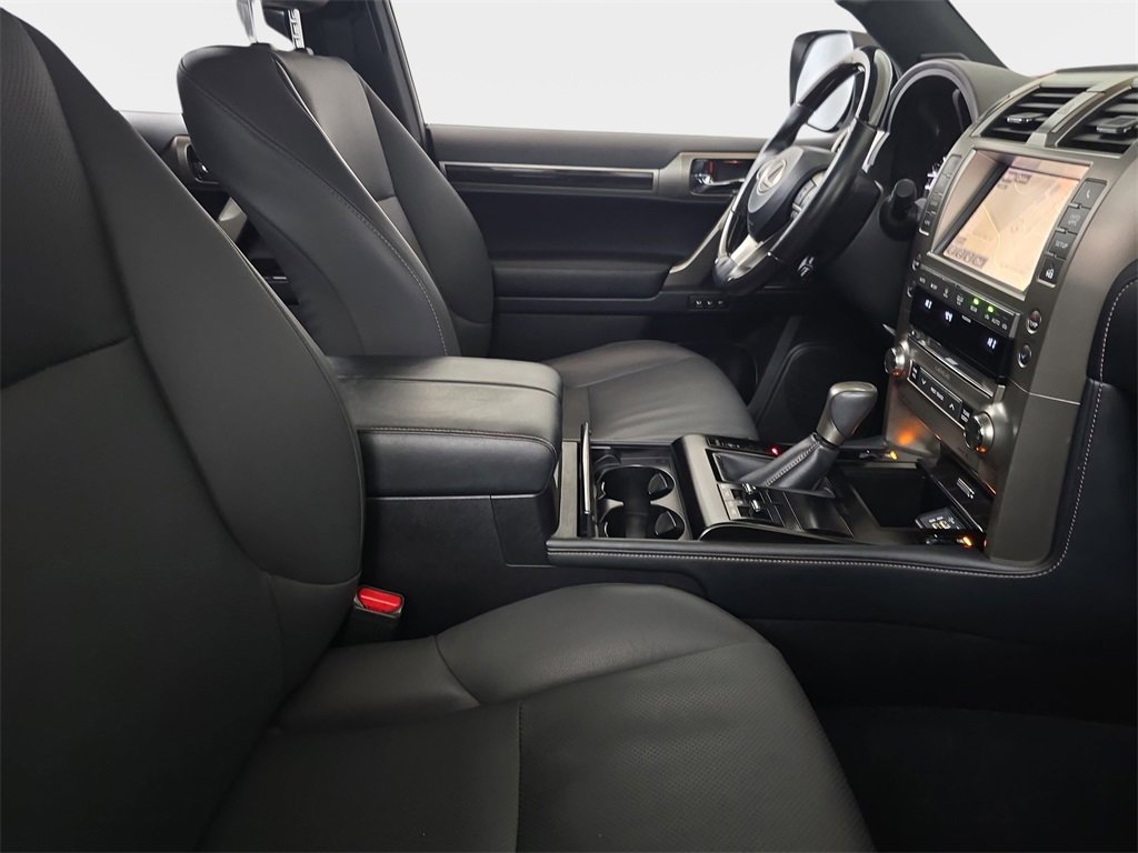 Used 2020 Lexus GX 460 Premium w/ Premium Package image 8