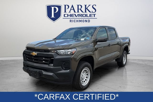 Used 2023 Chevrolet Colorado W/T RWD image 3