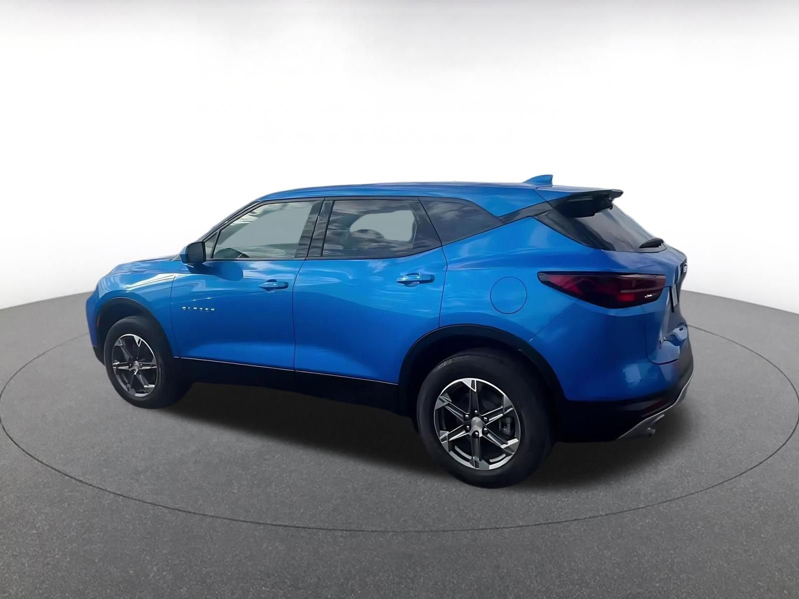 Used 2025 Chevrolet Blazer LT image 10