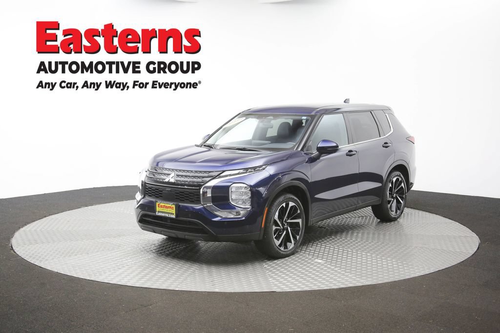 Used 2024 Mitsubishi Outlander SE FWD image 54