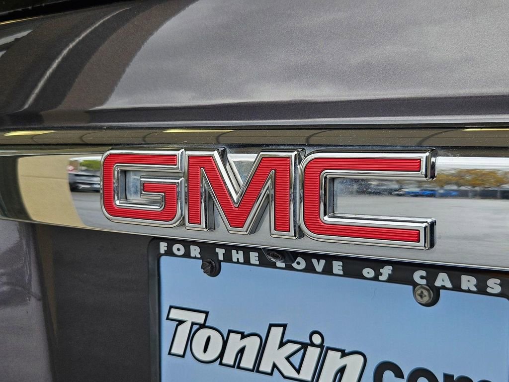 Used 2017 GMC Yukon Denali w/ Open Road Package AWD/4WD image 27