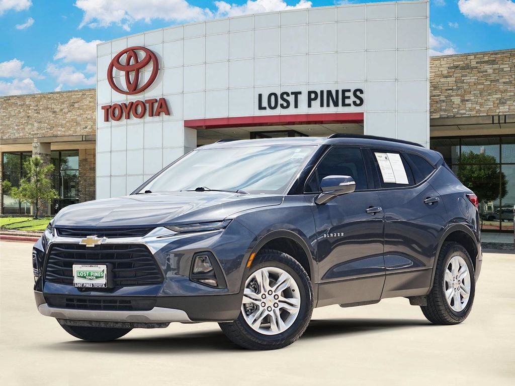 Used 2021 Chevrolet Blazer LT FWD image 1