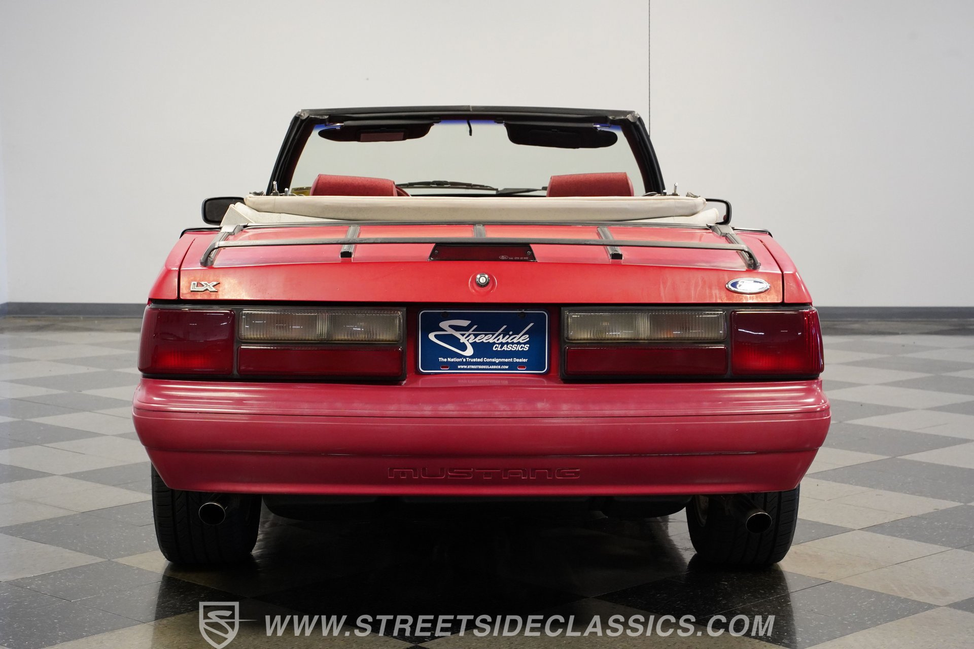 Used 1992 Ford Mustang LX RWD image 11