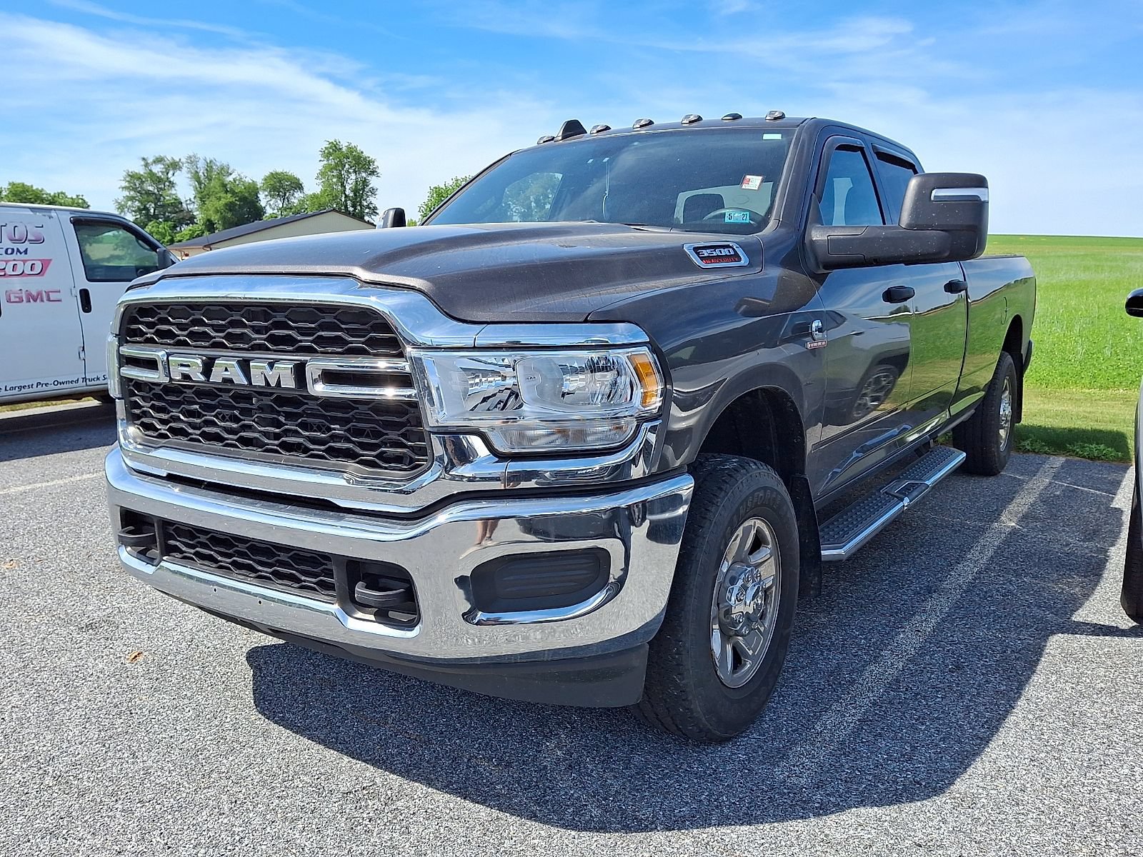 Used 2024 RAM 3500 Tradesman w/ Chrome Appearance Group AWD/4WD image 2