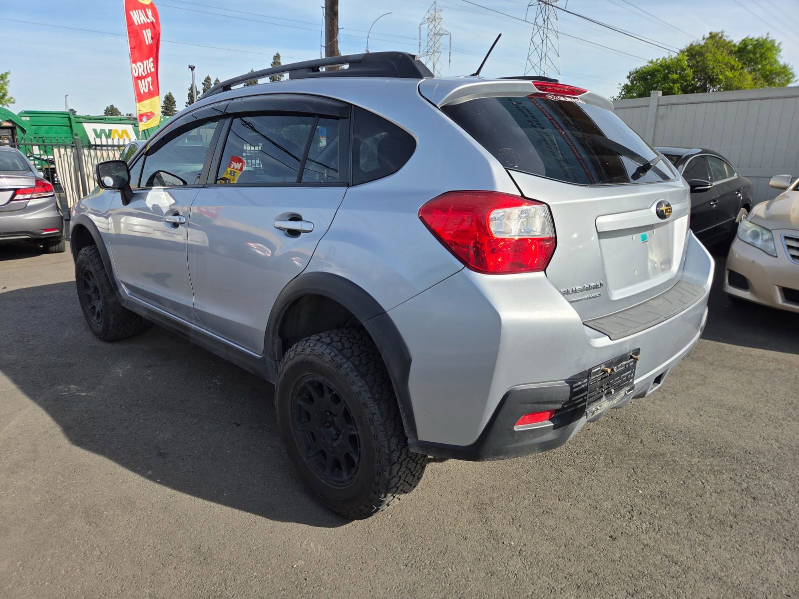 Used 2014 Subaru Crosstrek 2.0i Premium w/ Moonroof Package image 2