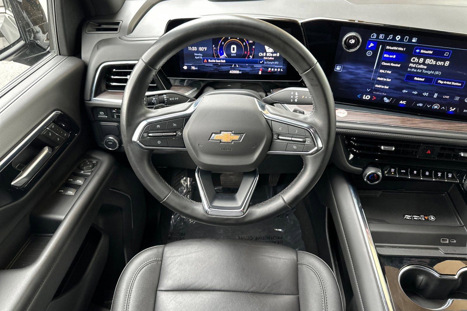 Used 2025 Chevrolet Tahoe LT RWD image 18