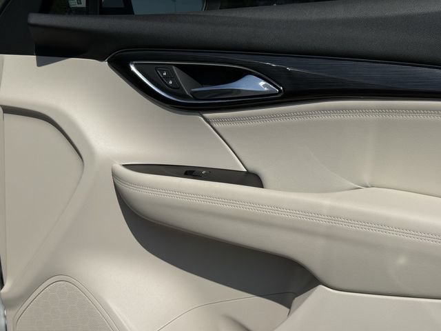 Certified 2022 Buick Envision Preferred FWD image 27
