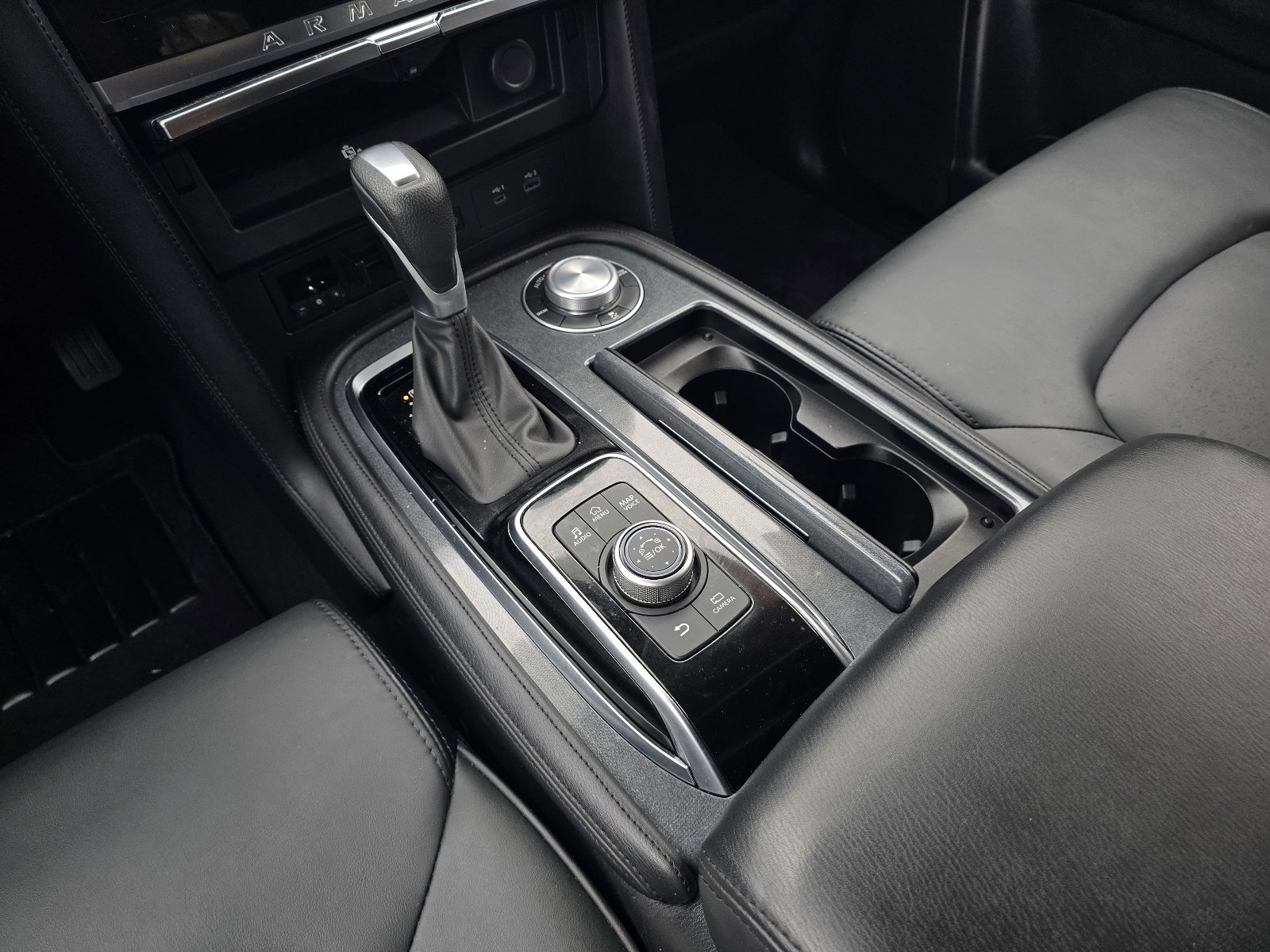 Certified 2024 Nissan Armada SV w/ Cargo Package AWD/4WD image 17