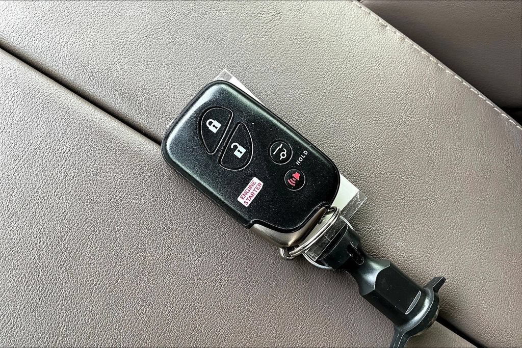 Used 2014 Lexus GX 460 Luxury AWD/4WD image 12