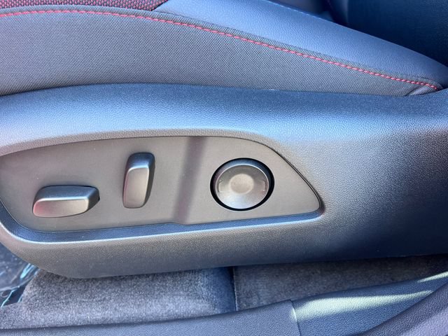 New 2026 Chevrolet Equinox RS w/ Convenience Package III AWD/4WD image 9