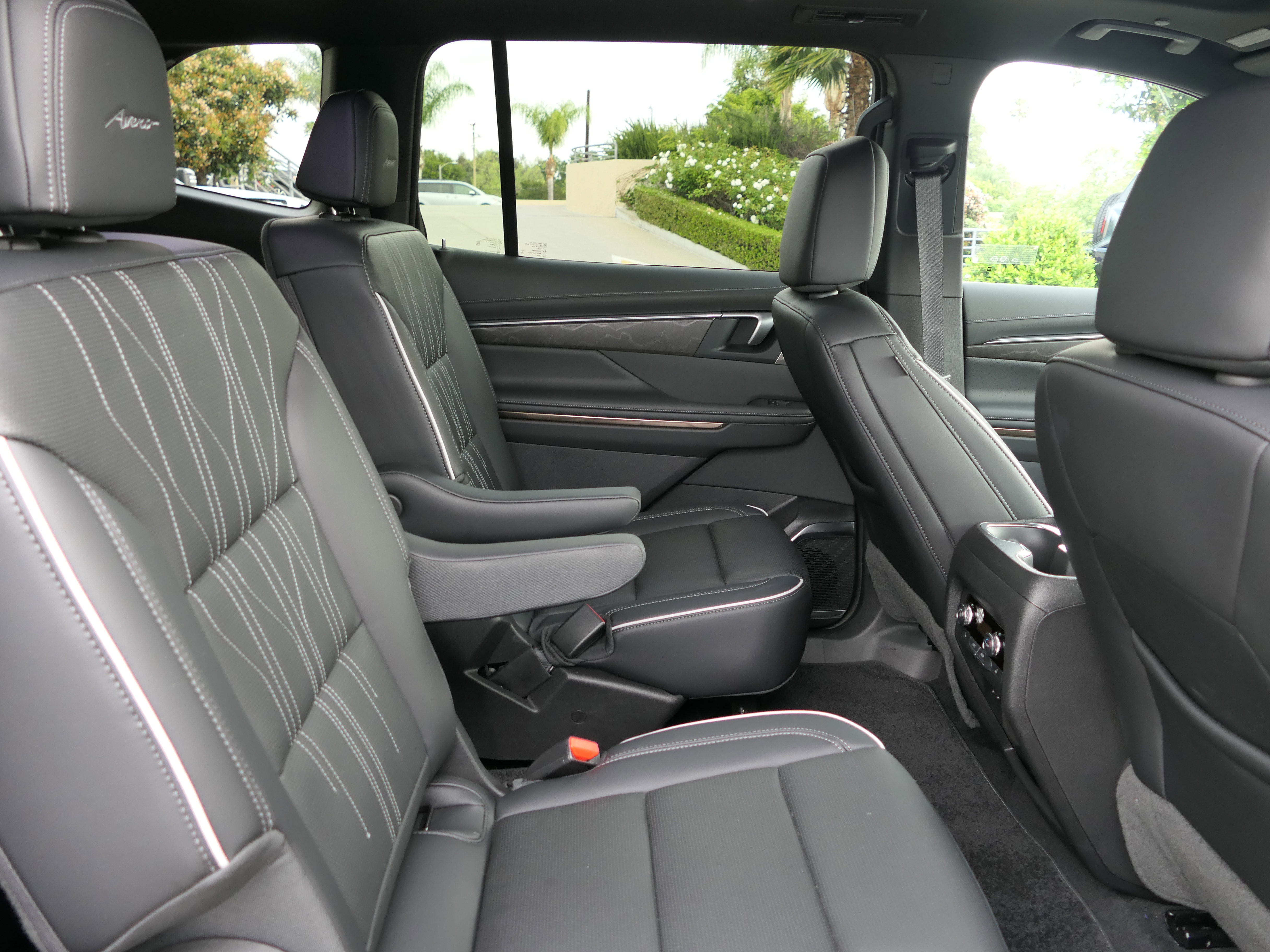 New 2026 Buick Enclave Avenir w/ Super Cruise Package image 24