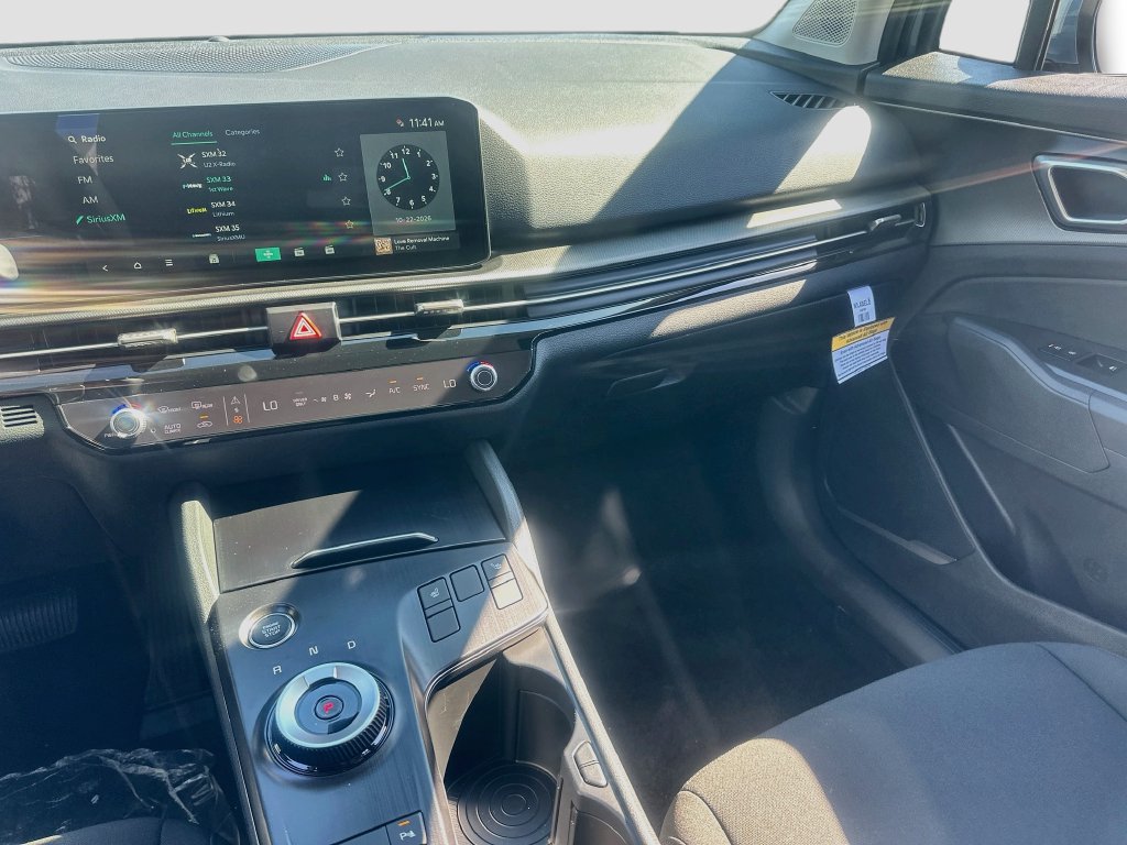 New 2027 Kia Sportage S FWD image 22