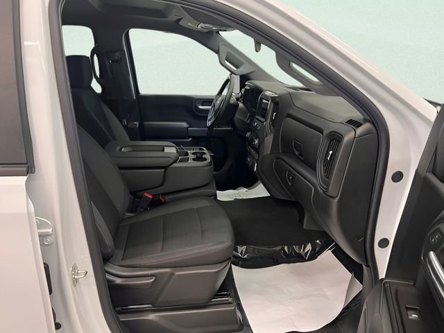 Certified 2025 Chevrolet Silverado 1500 Custom AWD/4WD image 8