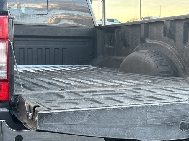 Used 2022 Ford F250 Lariat image 10