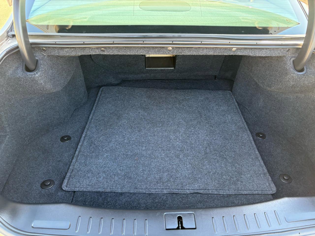 Used 2006 Cadillac DTS Performance image 43