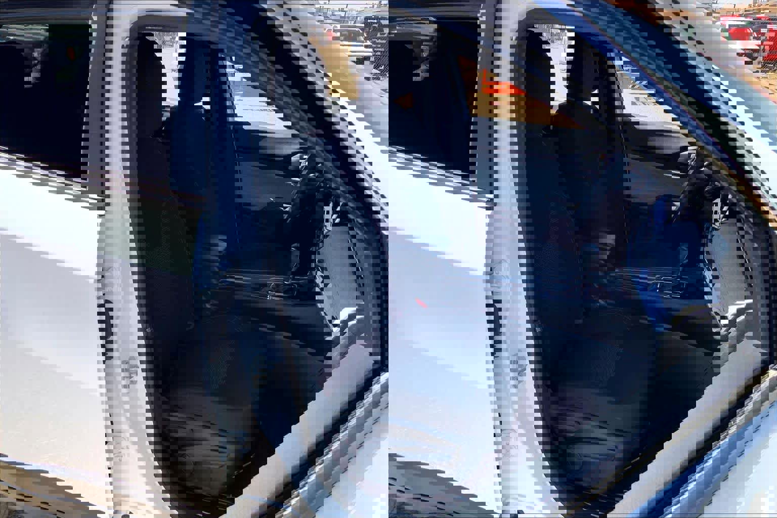 Used 2023 Jeep Compass Sport image 9