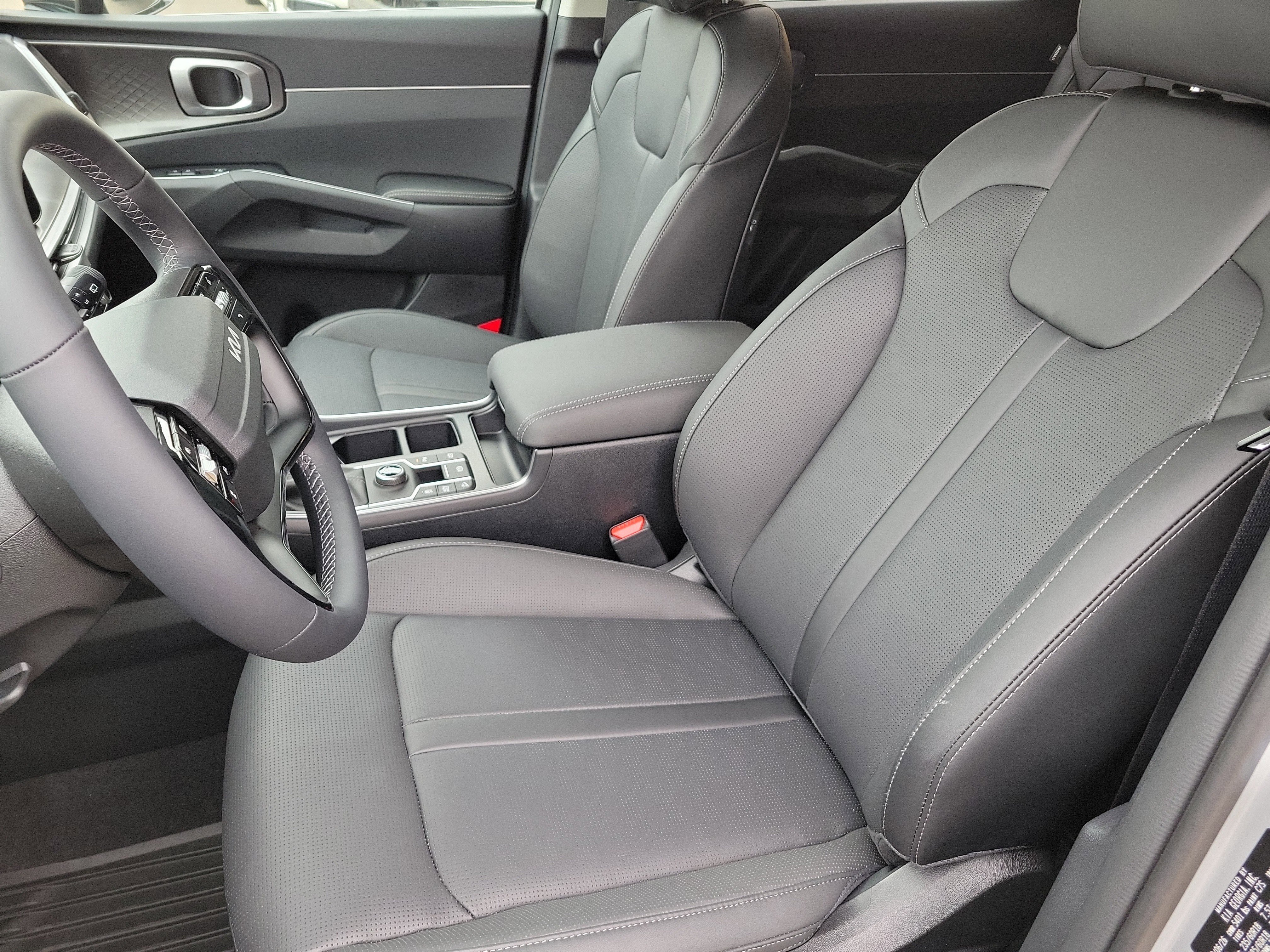 New 2026 Kia Sorento S image 4