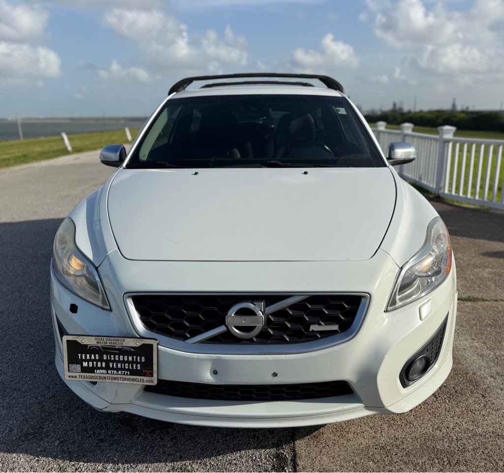 Used 2011 Volvo C30 T5 R-Design FWD image 2