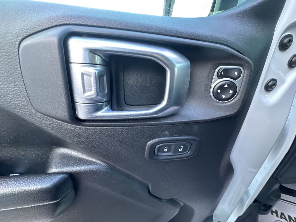 Used 2019 Jeep Wrangler Unlimited Sport S AWD/4WD image 13