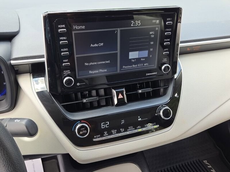 Used 2021 Toyota Corolla LE FWD image 19