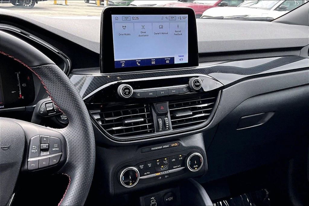 Certified 2025 Ford Escape ST-Line AWD/4WD image 6