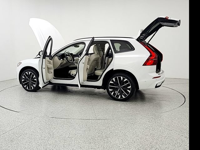 Certified 2026 Volvo XC60 B5 Ultra AWD/4WD image 12