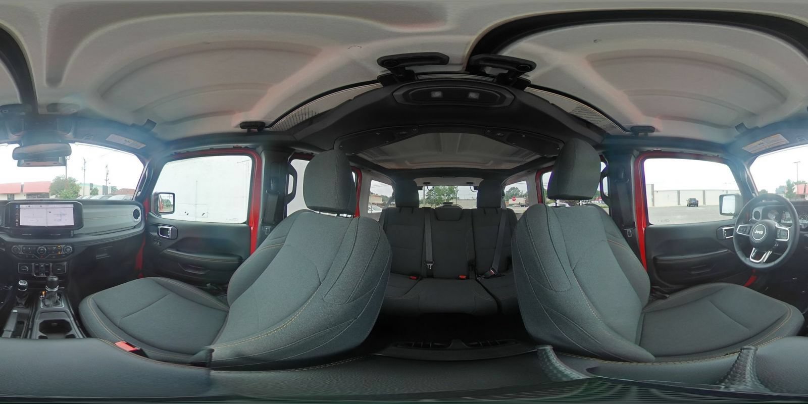 Used 2025 Jeep Wrangler Unlimited Sahara AWD/4WD image 42