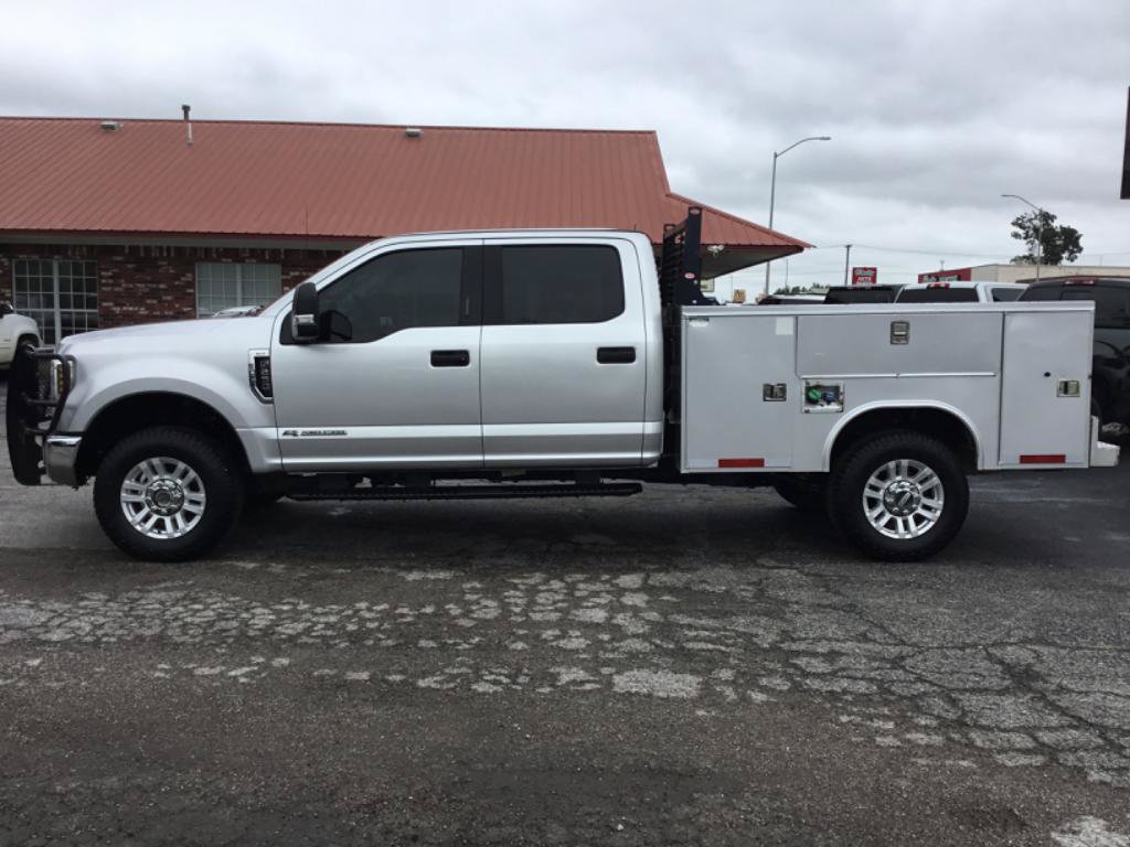 Used 2019 Ford F250 XLT w/ XLT Value Package AWD/4WD image 2