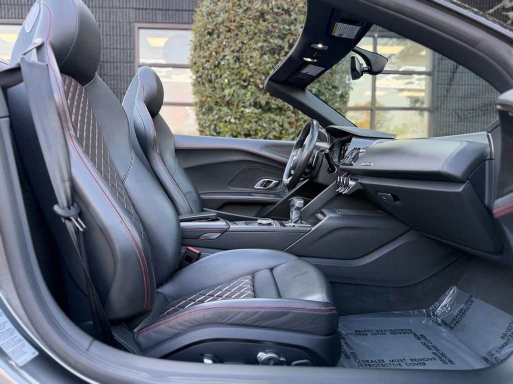 Used 2021 Audi R8 V10 performance image 28