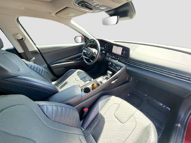 Used 2023 Hyundai Elantra Limited FWD image 28