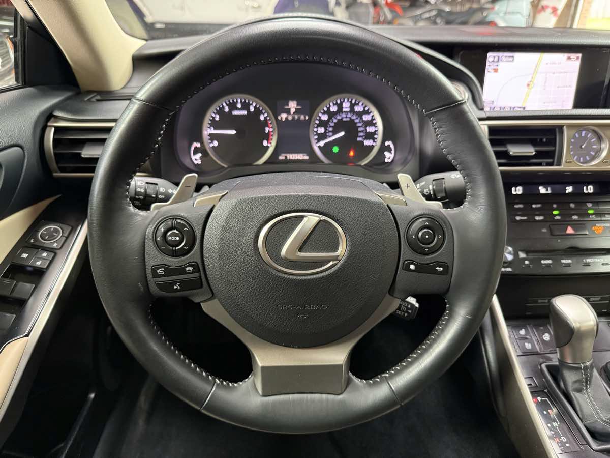 Used 2014 Lexus IS 350 AWD w/ Navigation Package image 12