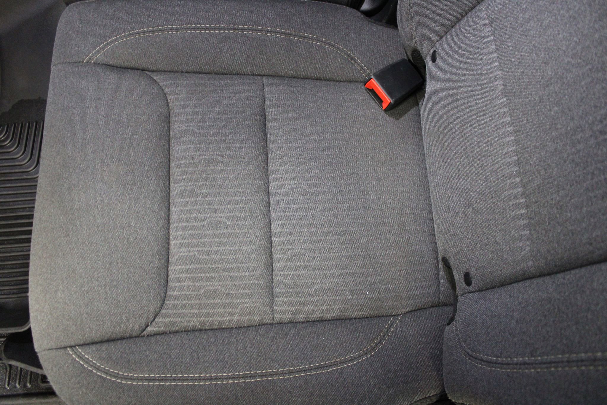 Used 2019 RAM 1500 Big Horn AWD/4WD image 16