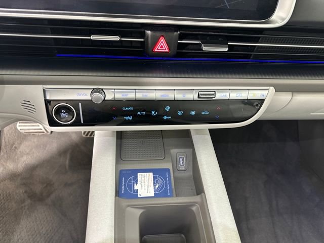 Used 2024 Hyundai Ioniq 6 Limited image 23