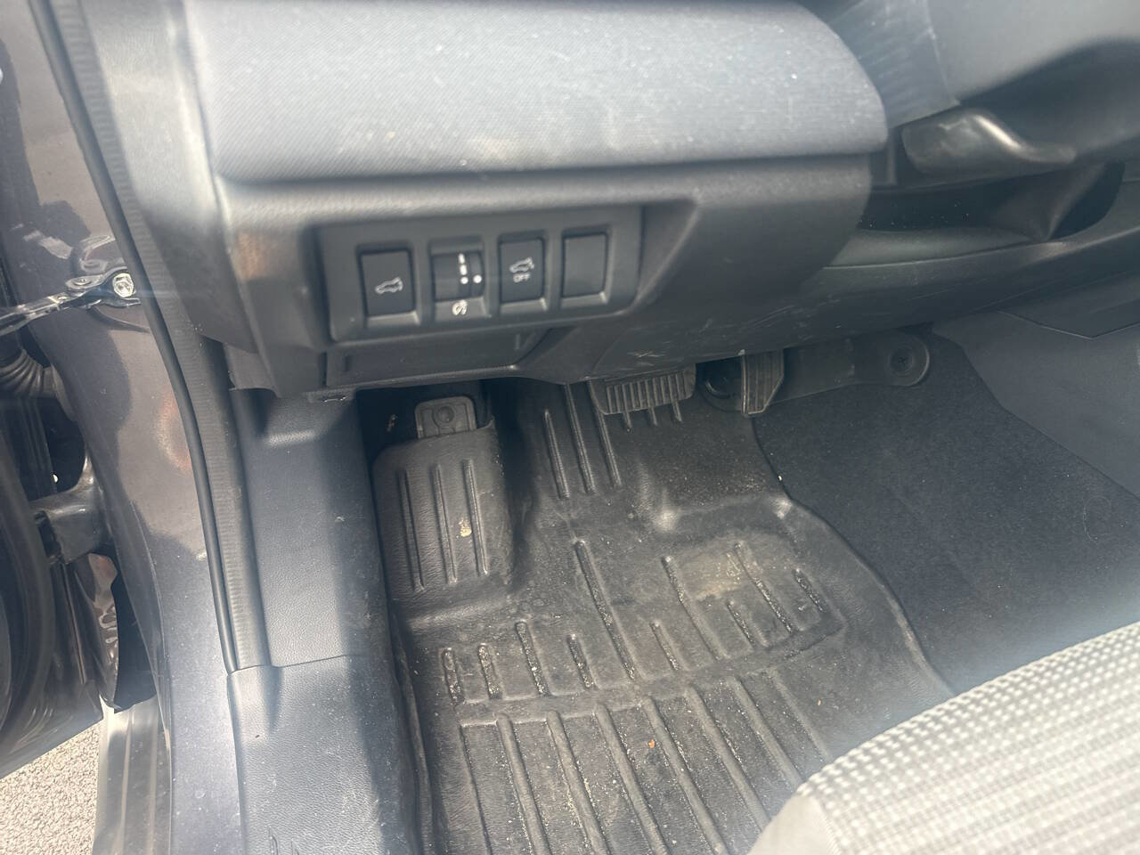 Used 2023 Subaru Outback Premium image 19