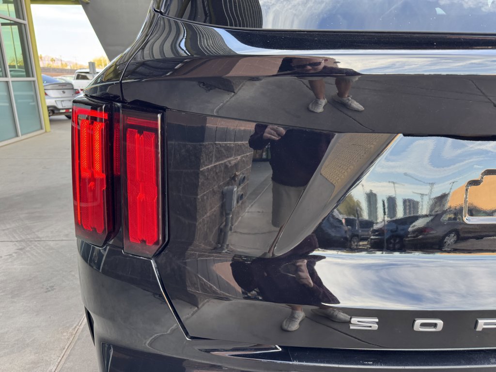 Used 2022 Kia Sorento SX image 14