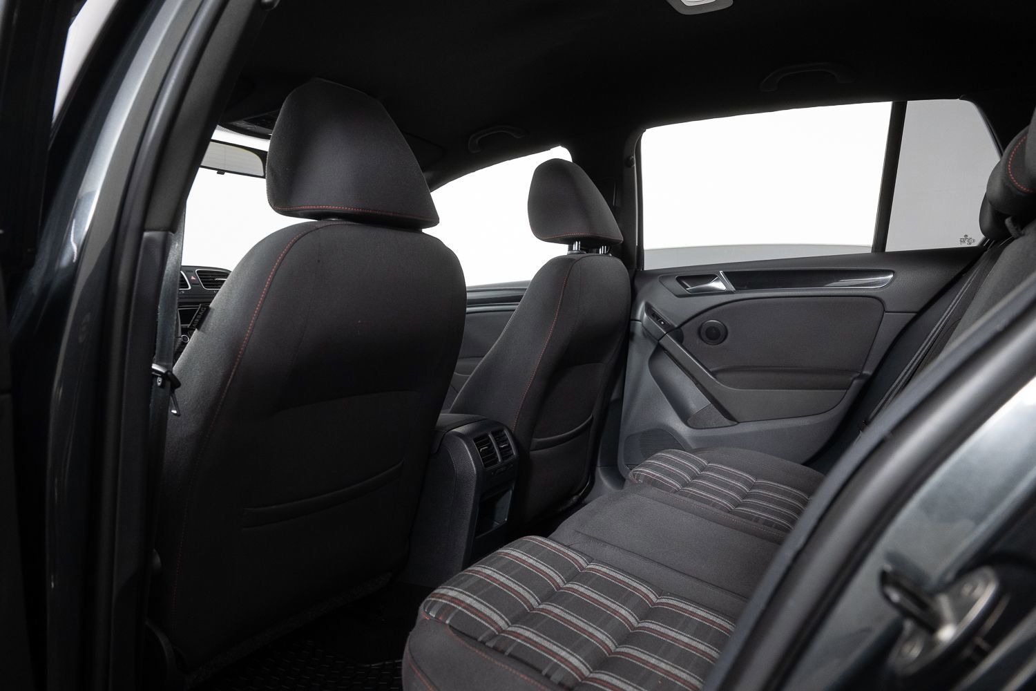 Used 2013 Volkswagen Golf 4-Door image 19