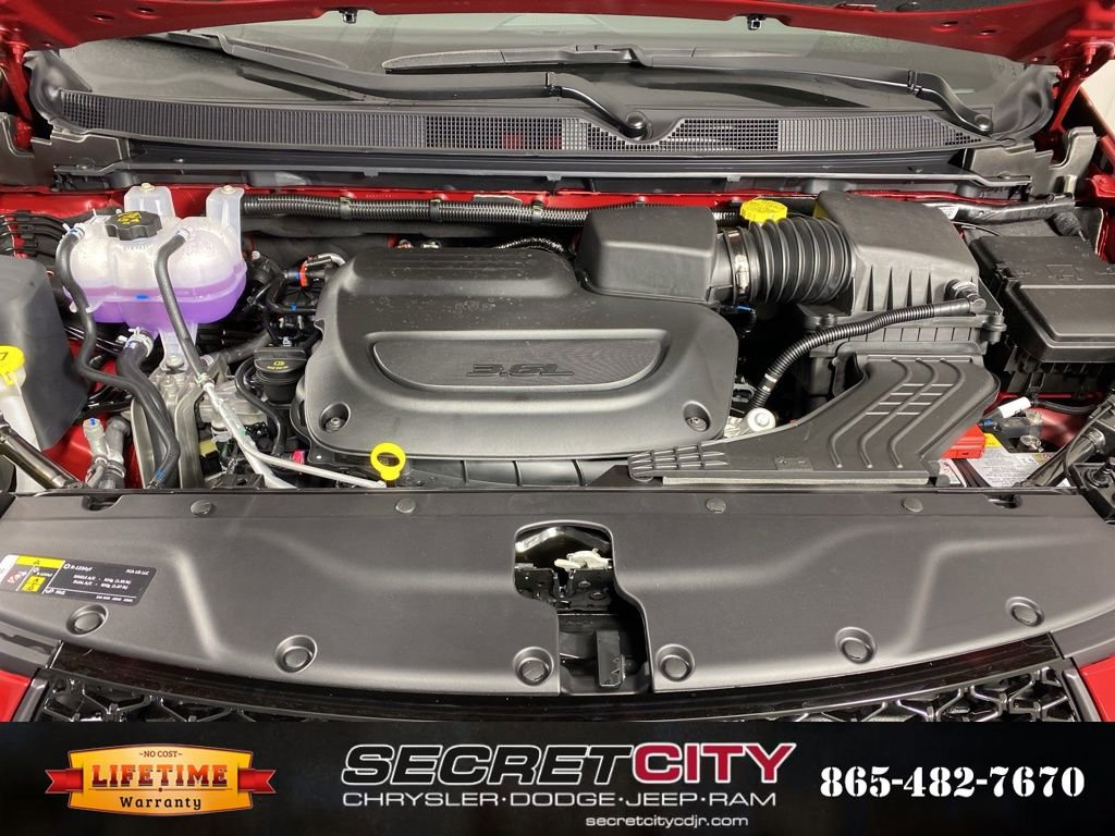 New 2026 Chrysler Pacifica Select image 38