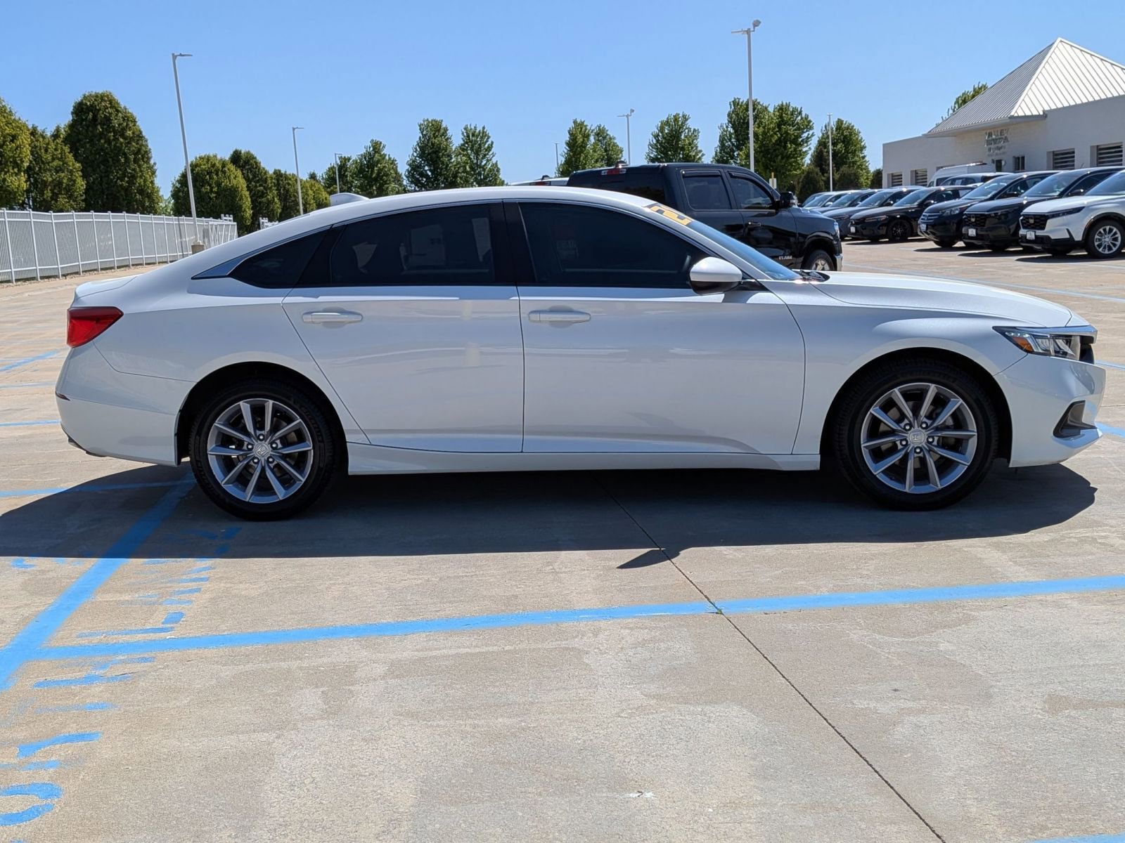 Certified 2021 Honda Accord LX image 6