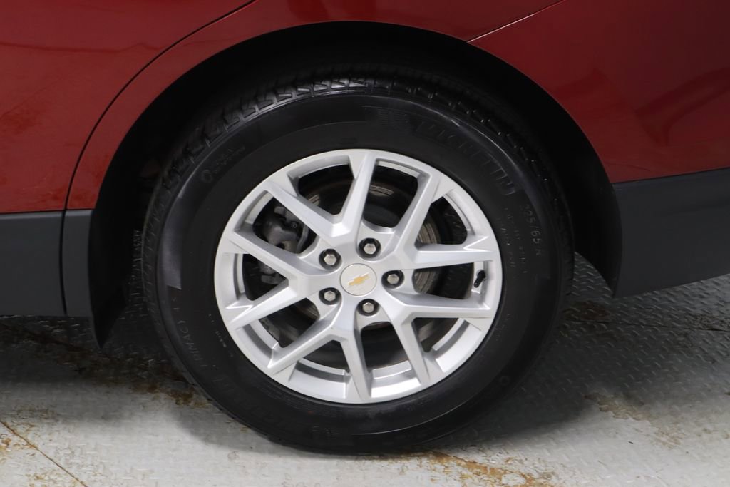 Used 2024 Chevrolet Equinox LT w/ LPO, Floor Liner Package image 15