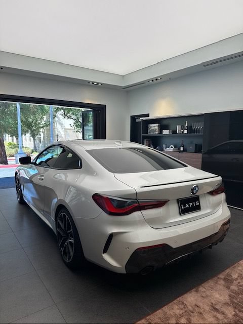 Used 2023 BMW 430i Coupe w/ M Sport Package RWD image 6