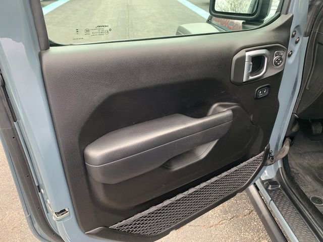 Used 2024 Jeep Wrangler Unlimited Rubicon w/ Convenience Group image 20