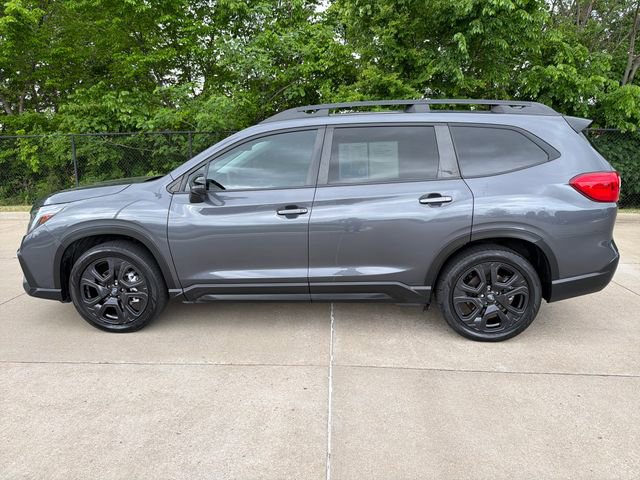 Used 2023 Subaru Ascent Onyx Edition image 2