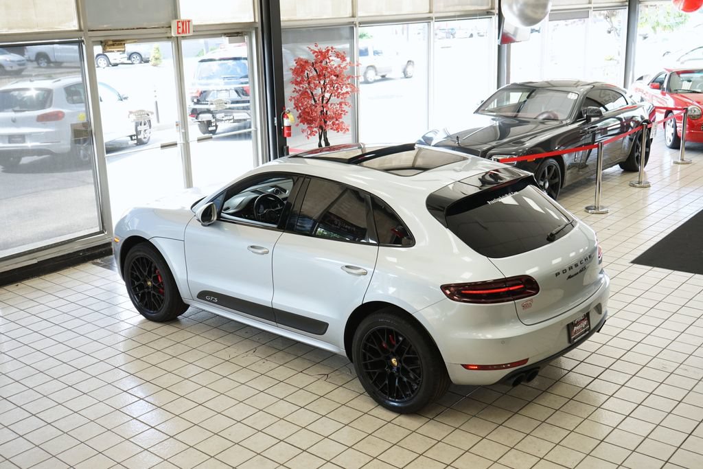 Used 2018 Porsche Macan GTS w/ Premium Package Plus AWD/4WD image 64