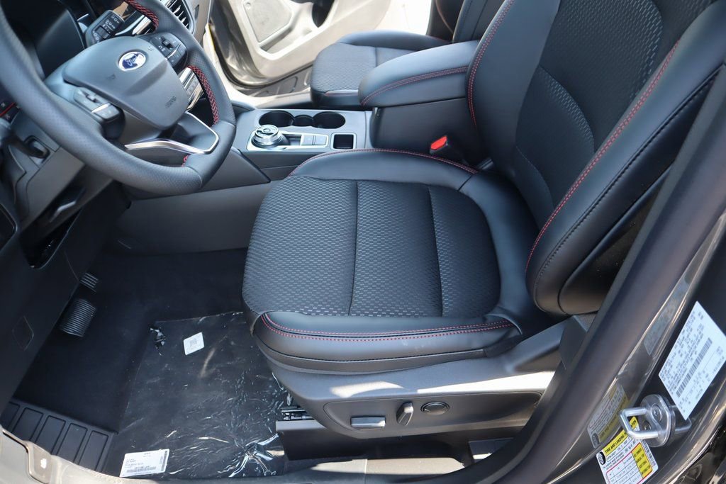 New 2026 Ford Escape ST-Line w/ Tech Pack #1 image 12
