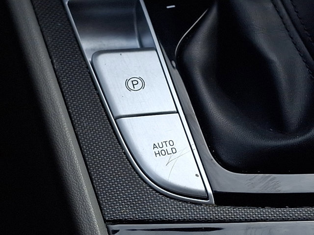 Used 2023 Hyundai Elantra SEL w/ Convenience Package image 26