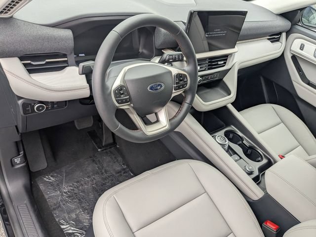 New 2026 Ford Explorer Active w/ Active Comfort Package AWD/4WD image 10