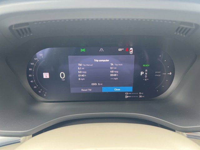 New 2026 Volvo XC60 T8 Ultra w/ Protection Package Premier image 17