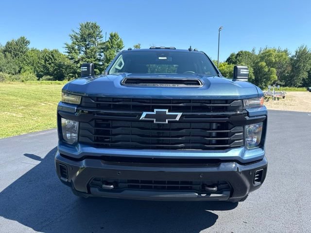 New 2026 Chevrolet Silverado 2500 Custom w/ Custom Value Package AWD/4WD image 8