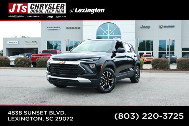 Used 2024 Chevrolet TrailBlazer LT FWD image 1