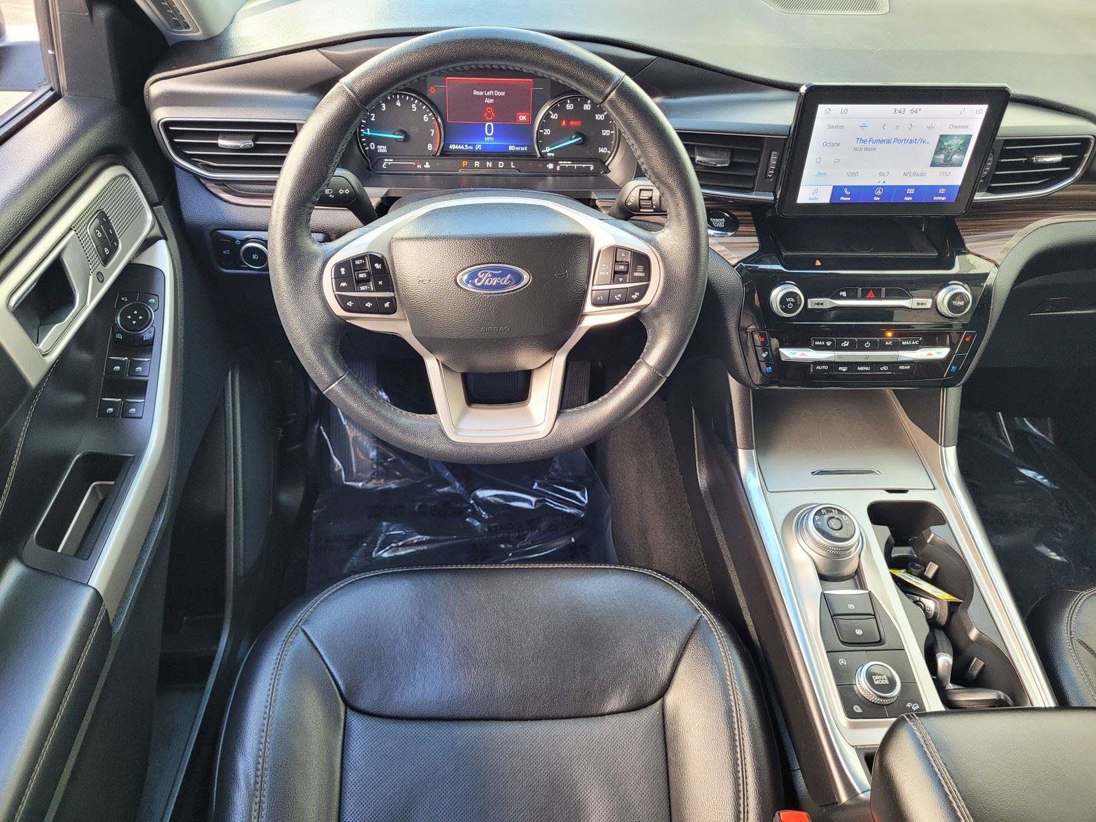 Used 2023 Ford Explorer Limited w/ Equipment Group 301A image 21